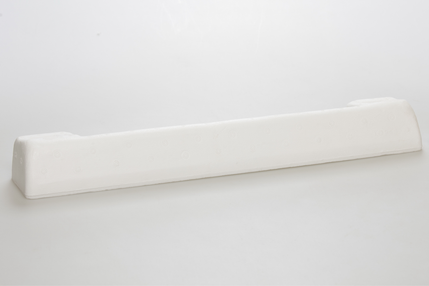 Segeberger pin-on flight board KNOCHEN