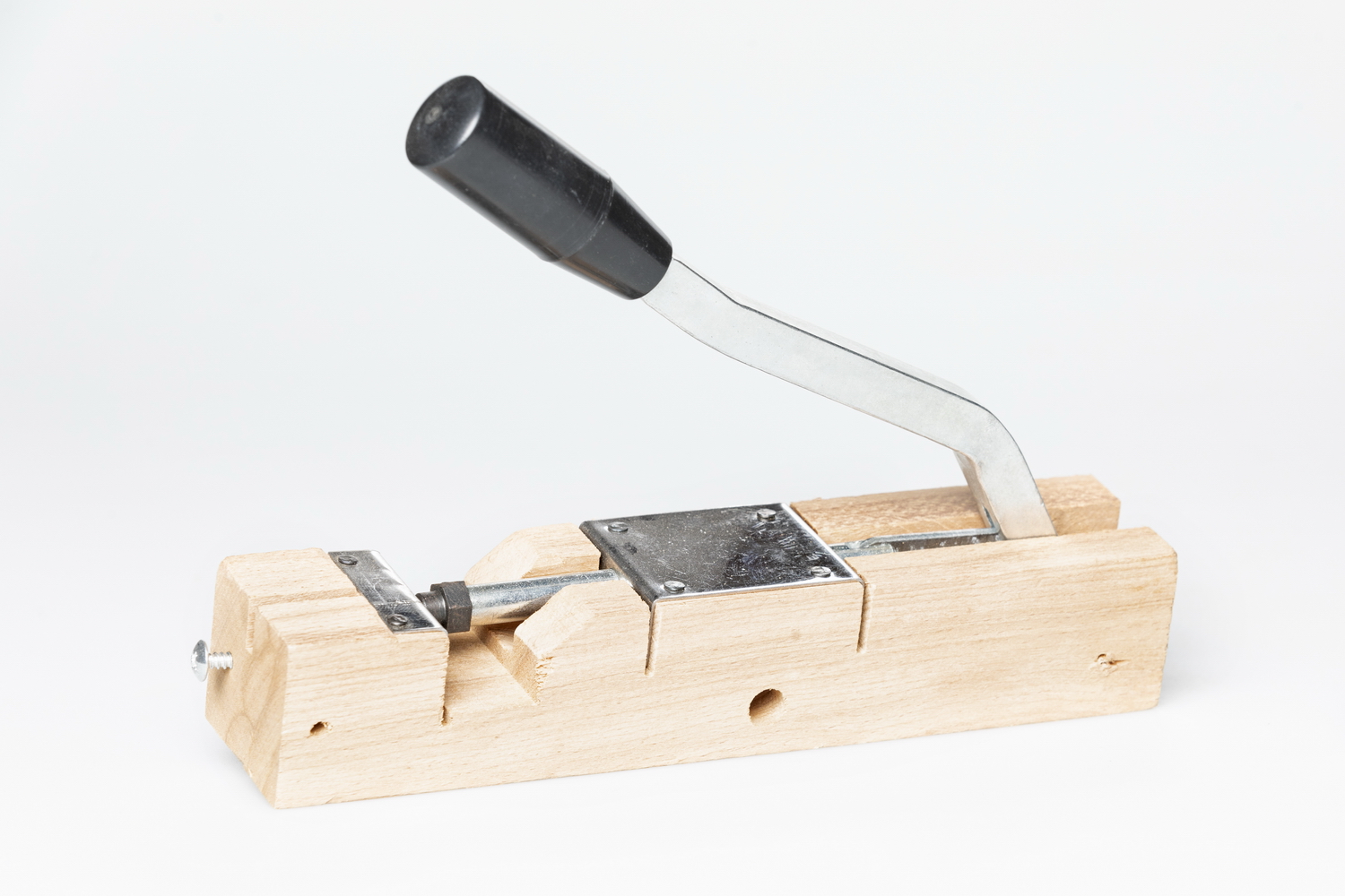 Frame perforator H with rigid plunger