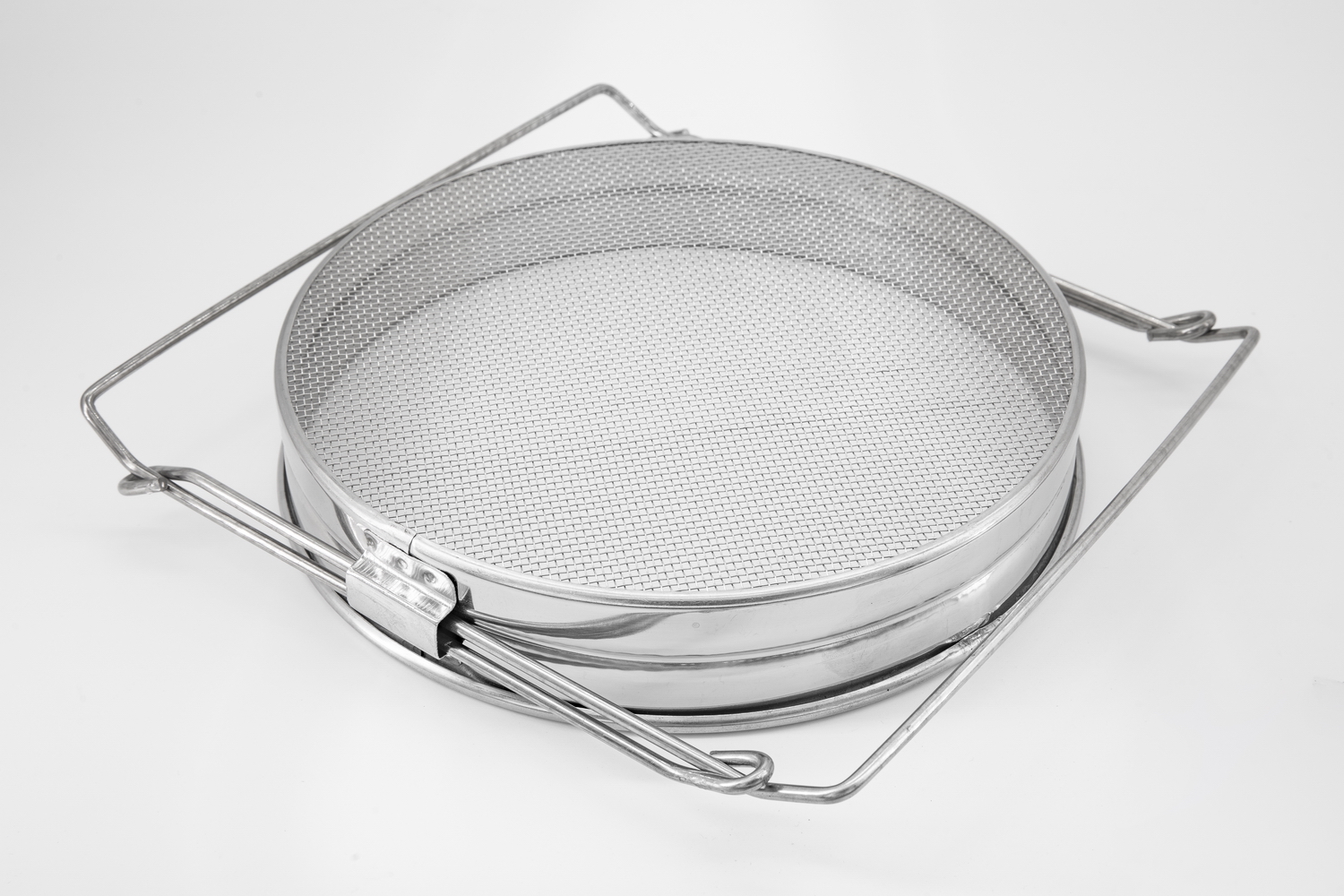 Classic Grobsieb mit Bügeln