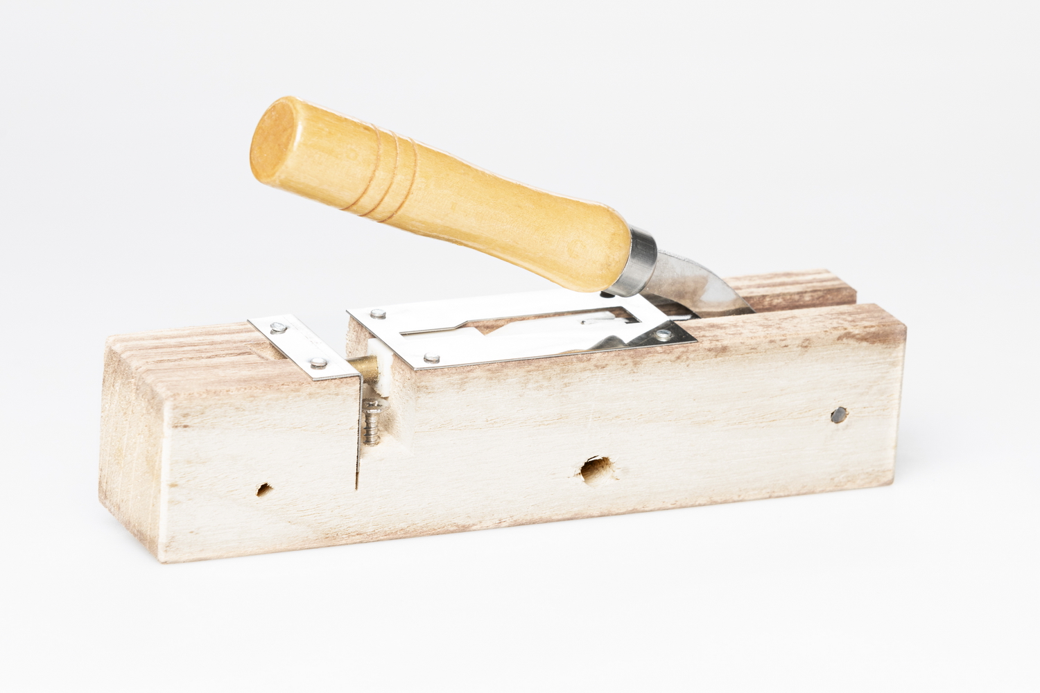 Frame perforator with movable plunger