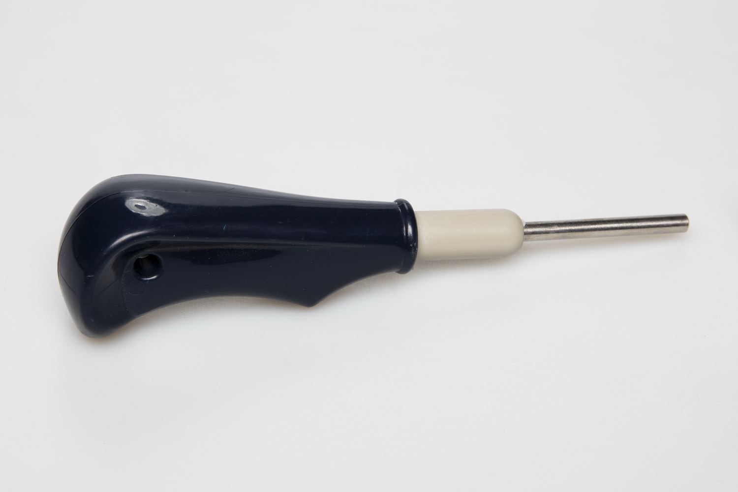 Nail pusher