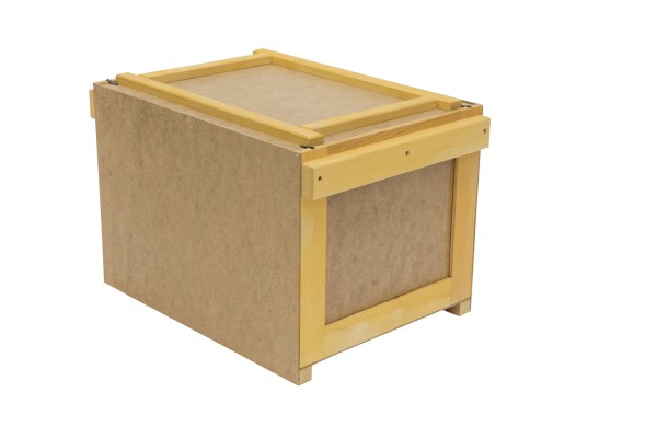 Honeycomb transport box made of wood Dadant US